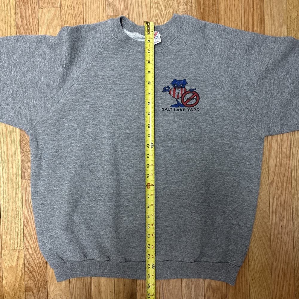 Vintage Union Pacific Salt Lake Yard Hazards Gray Sweatshirt- Size XXL - Picture 6 of 9